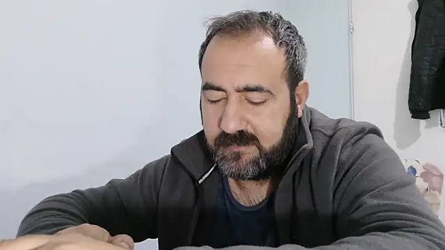 big_snakee: онлайн-секс-чат