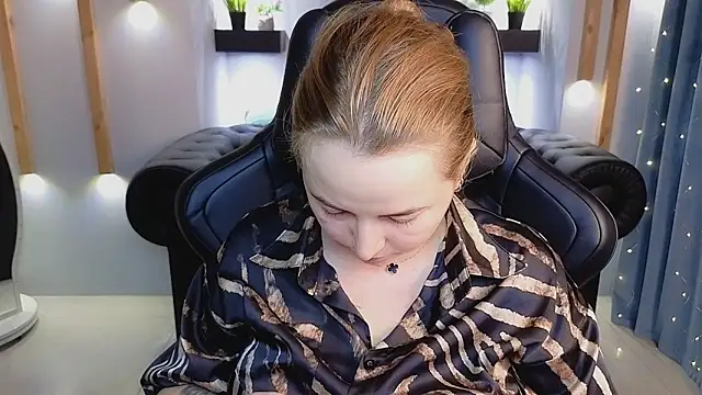 Онлайн чат XXX Mira_Mermayd