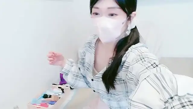 IORio2's Webcam Show