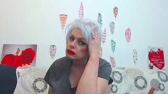 Chat +18 de GORGEOUS_GIRL_WOW_ ao vivo