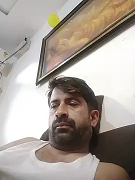 XxX_KING30 Chat XXX in diretta