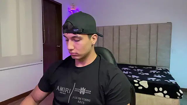 CHRIS_MORGAN1 Chat XXX in diretta