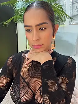 Mau_White Adlı Modelin Web Kamerası Şovu