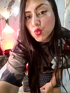 ZaraKnox Chat XXX live