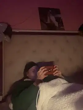 Chatroom XXX en direct de Flossy_Vettie