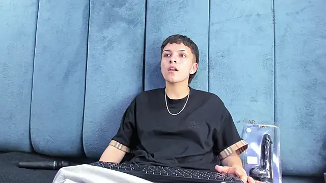 Megan_Thompson_ live XXX chat