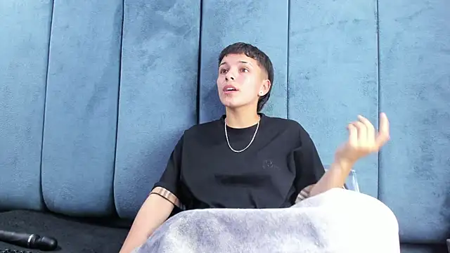 Megan_Thompson_'s Live XXX Chat