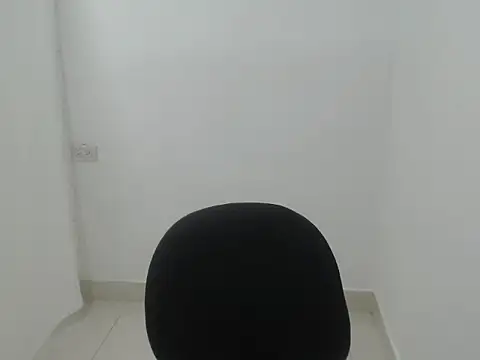 estefania224: онлайн-секс-чат