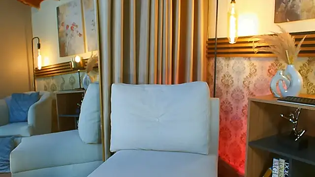 Madissononee Live XXX Chat