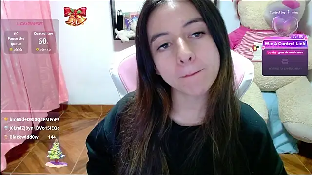 Maggie_Fox3 élő XXX-chatje