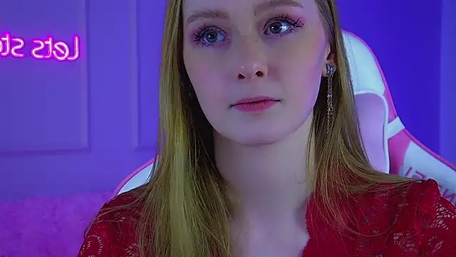 AgataFoxley: онлайн-секс-чат