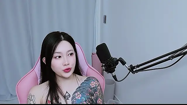 MISA_02 Chat XXX in diretta