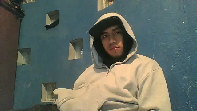 AlexAlejandro13 – Live XXX-chat