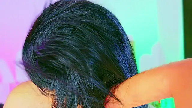 Sembang XXX Secara Langsung CharlootteEvans