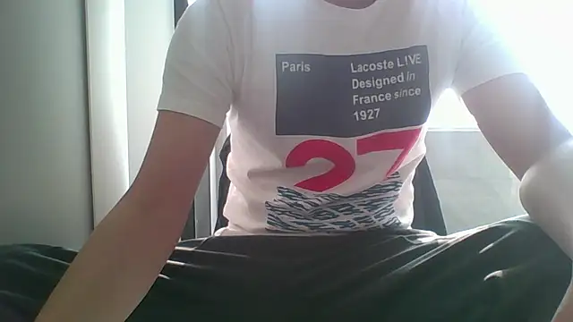 Chat XXX ao vivo de nole_china7