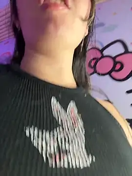 Sophie_LS Chat XXX in diretta