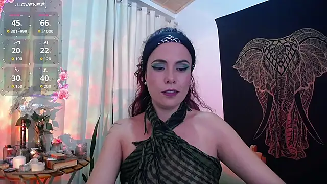 AmaRiv Chat XXX live