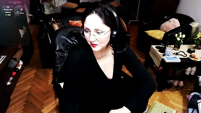 Imperatriza Chat XXX live