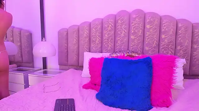 Amy_Ferreira 现场XXX聊天