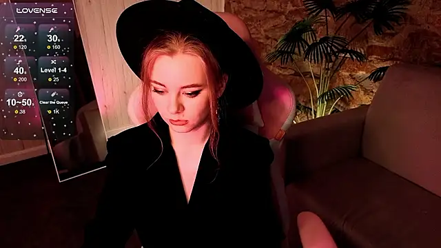 Chatroom XXX en direct de DianaDanian