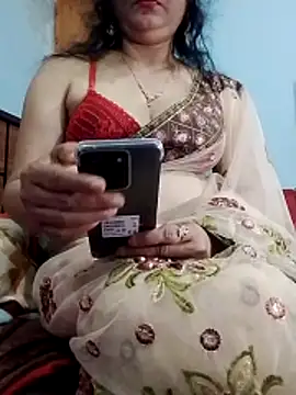 Horny_Doll24のライブXXXチャット