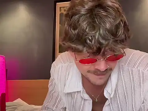 Pokazy przed kamerką – mcklister_kinky_feets