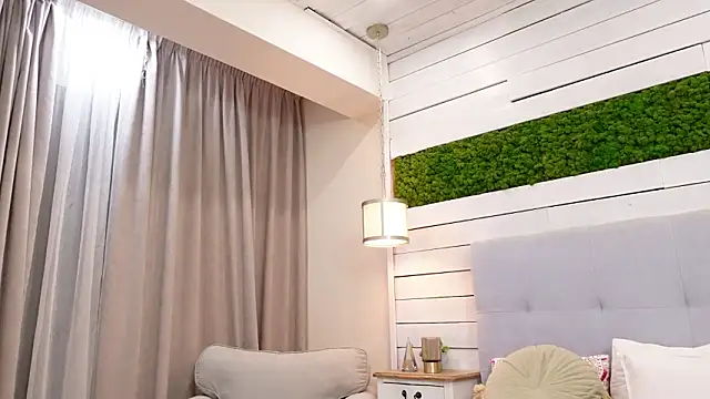 IsabellaMysty élő XXX-chatje