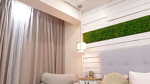 IsabellaMysty élő XXX-chatje