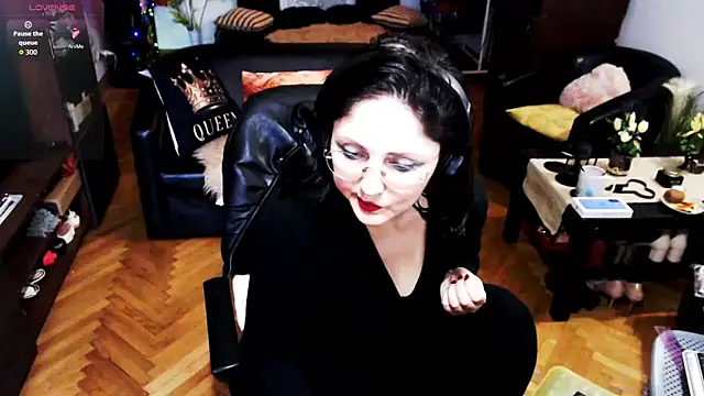 Imperatriza's Live XXX Chat