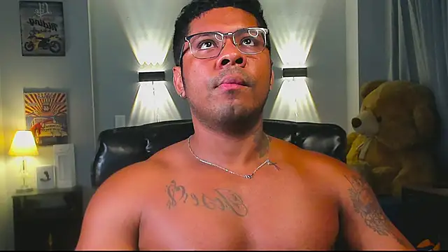 LEONHDZ's Webcam Show