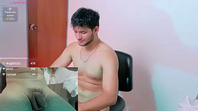 KaelSwitch 라이브 XXX 채팅