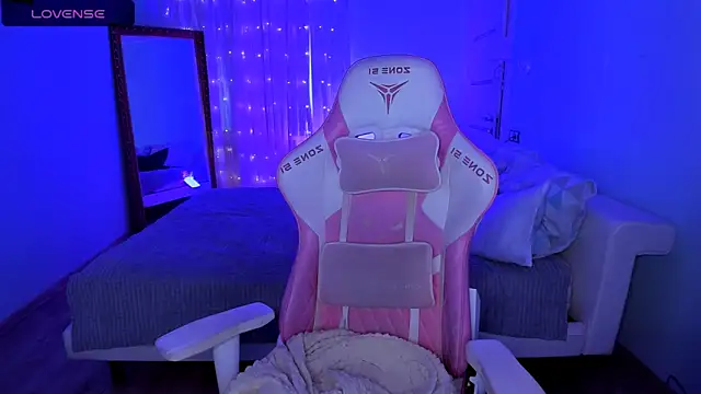 AnyaTaylor_'s Live XXX Chat