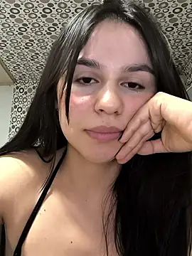 Daniela-rosee Chat XXX live