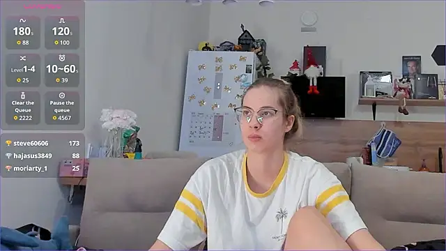 Chatroom XXX en direct de Girl_alone_home