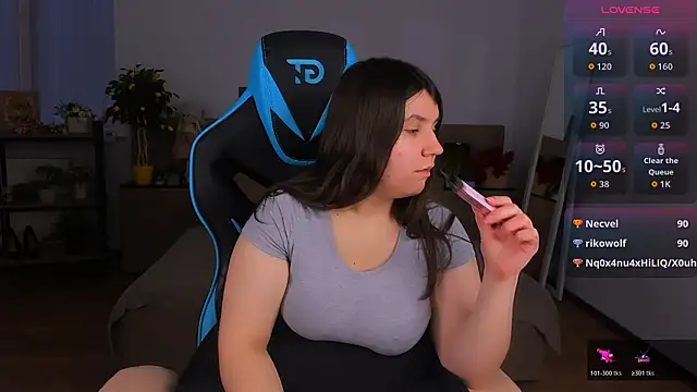 Viola__Shy: απευθείας συνομιλία ΧΧΧ