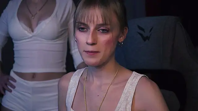 KiraMontoya Live XXX Chat