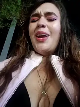 miss_berlyn's Live XXX Chat