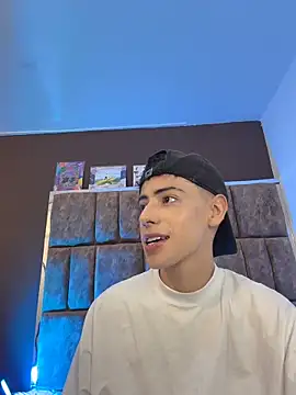 Sebastian_Reed 라이브 XXX 채팅