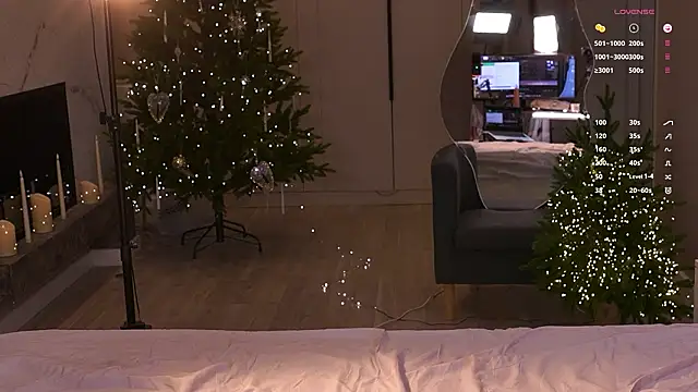 Ffoxyflame's Live XXX Chat