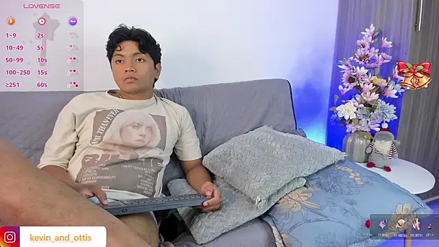 _Ottis_ élő XXX-chatje