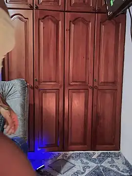 KaditaNavarro's Live XXX Chat