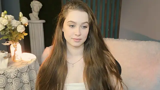 ArielSykes Adlı Modelin Canlı XXX Sohbeti