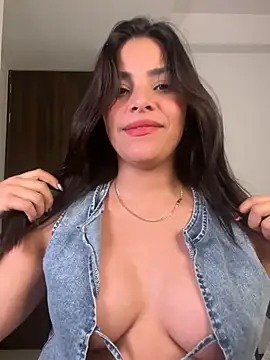 Sara-Evans লাইভ XXX চ্যাট