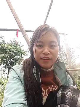 Chat XXX ao vivo de Alice-567