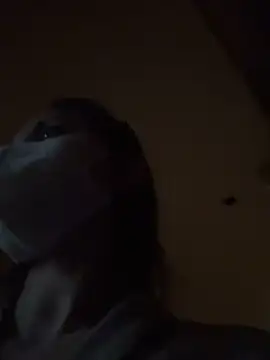 Chatroom XXX en direct de bi_biii