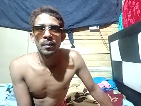 Chat +18 de fridda_Noha ao vivo