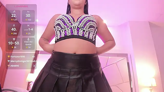 Natasha_Kiim_ Chat XXX in diretta