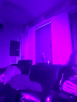 Crystalbitchx's Live XXX Chat