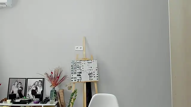 ailey_chao Adlı Modelin Canlı XXX Sohbeti