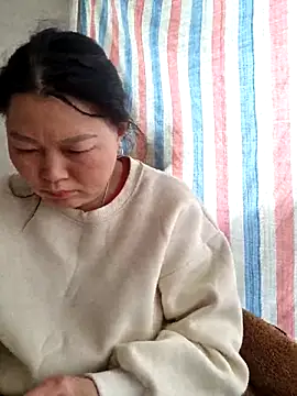 yoowwmr's Webcam Show